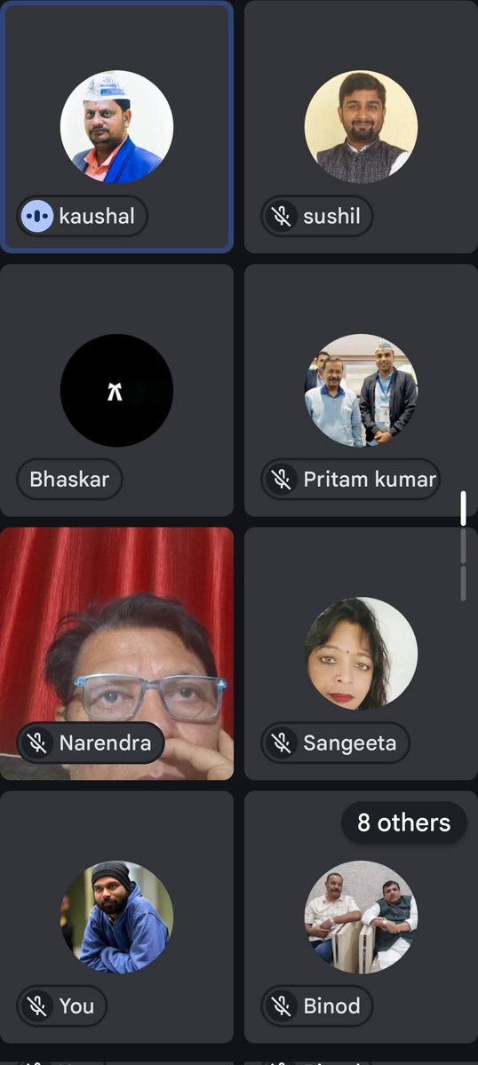 आम आदमी पार्टी झारखंड के प्रदेश पदाधीकारियों की मीटिंग हुई जिसमें मुख्य रूप से  प्रदेश प्रभारी <a href="/shivcharangoel/">Shiv Charan Goel</a> जी और प्रदेशसह–प्रभारी
<a href="/ShushilSinghAap/">Sushil Singh</a> उपस्थित रहे।
मीटिंग में संगठन विस्तार को लेकर चर्चा किया गया।
<a href="/ArvindKejriwal/">Arvind Kejriwal</a>
<a href="/AamAadmiParty/">AAP</a>