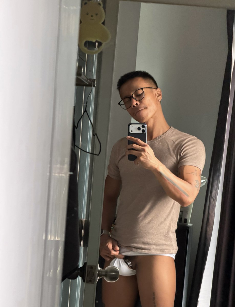 อาวุธประจำตัวใส่ติดตัวไว้ตลอดแบบพร้อมใช้ อิอิ🥺 <a href="/LockThirdfloor/">LockThirdfloor13</a>