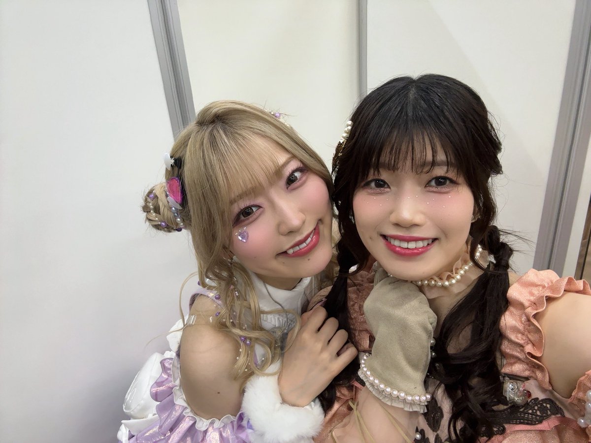 ryokonekousagi's tweet photo. #シャニマス8th
にこにこへらへらしています〜💘
撮ってくれてありがと〜✨✨

これにてオフショットは以上です⭐︎ https://t.co/ZXcw2KeevI