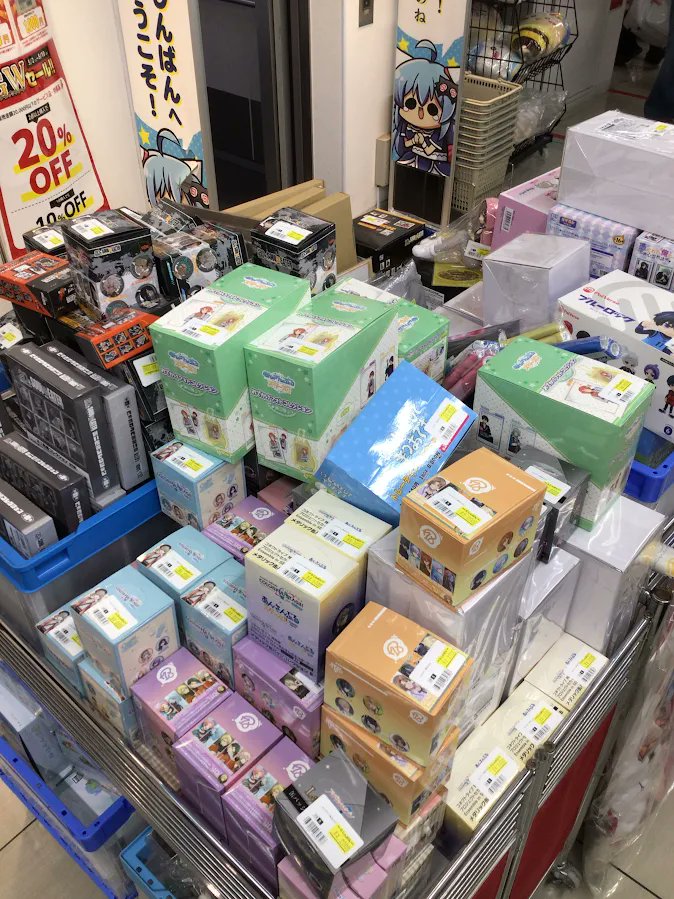 らしんばん町田店】 ワゴンの商品、大量補充しました☺️☺️ #初音