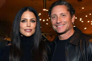 Margin_callcom's tweet photo. GOSSIP💯Bethenny Frankel Boyfriend 2026, Meet the New Man Making the Skinnygirl Mogul "Happiest Ever"

Bethenny Frankel boyfriend rumors have finally been laid to rest as the "Real Housewives of New York City" alum officially goes public with her new romance. https://t.co/OYv61kahRh