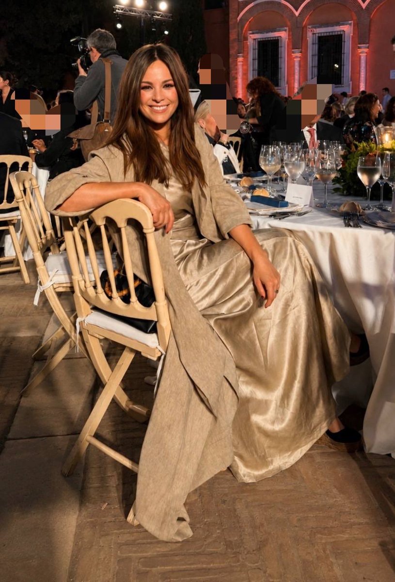 bellasfamesp's tweet photo. Mercedes Martín 😍😍 https://t.co/I7mEQVFrng