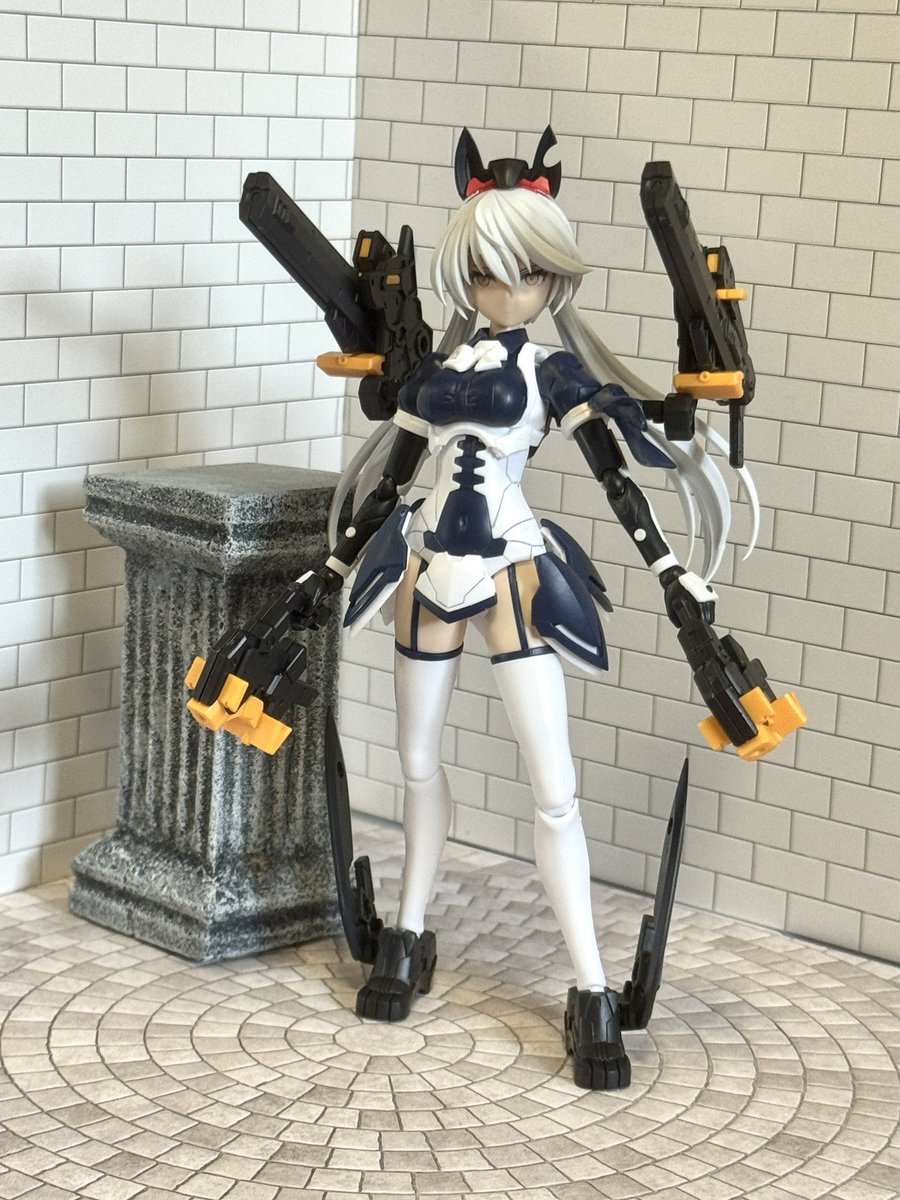 アキ　ジオラマブレイカー ジオラマブレイカー AKGで半卓を有償で譲って下さるディーラー様が