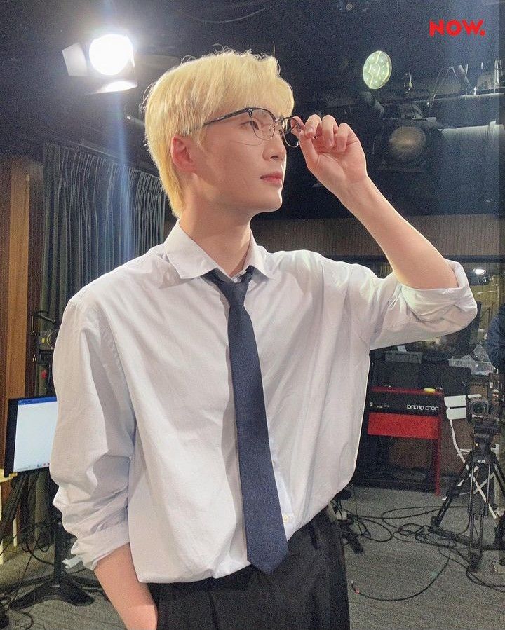dbclfh's tweet photo. 노란 병무
노란 병무 https://t.co/NK4ee0zVlY