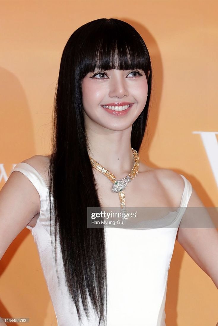 Lisa ♡ tweet media