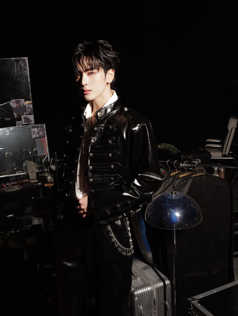 Ricky (ตะวัน) tweet media