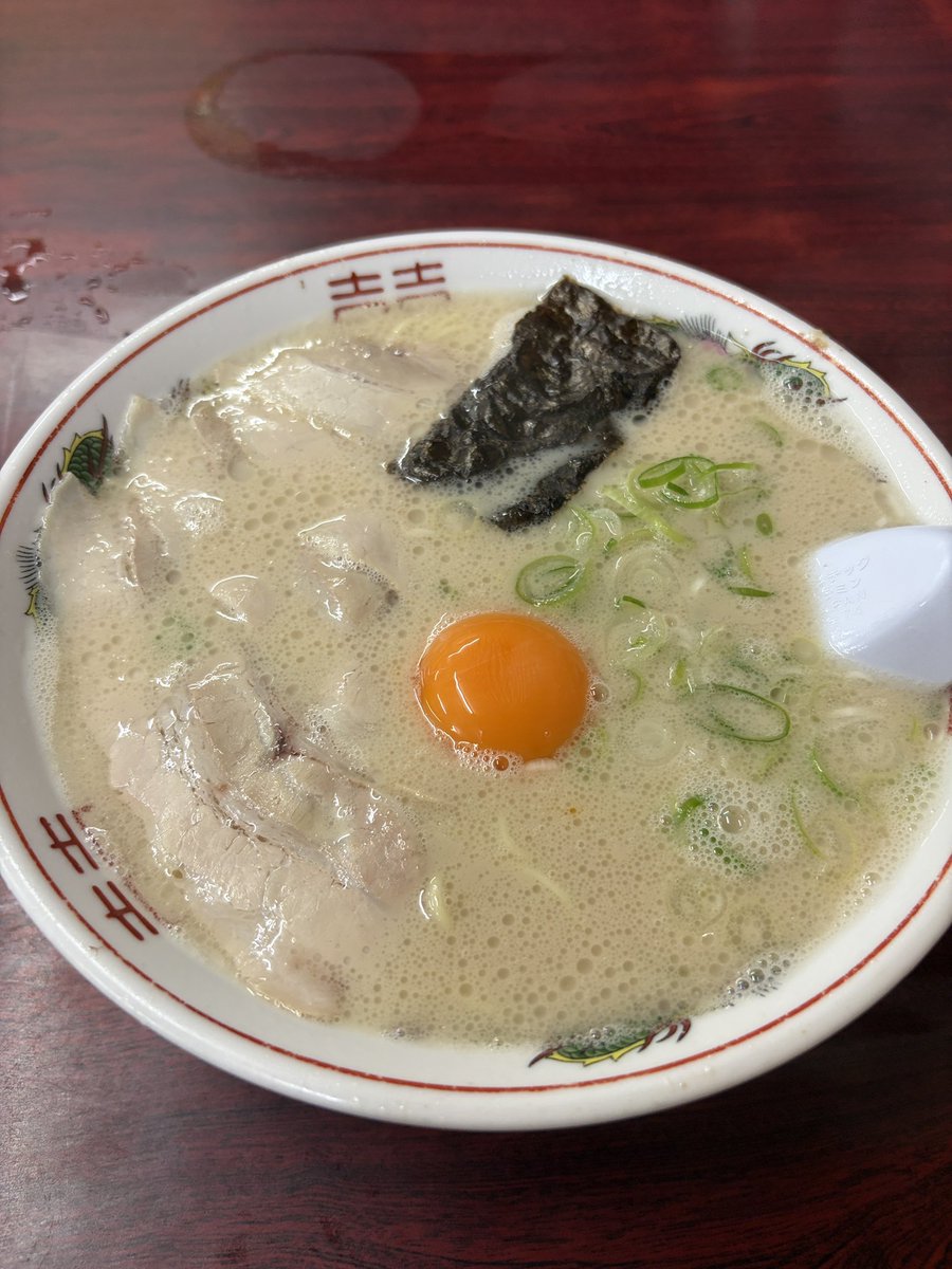 T.Yuichi tweet media
