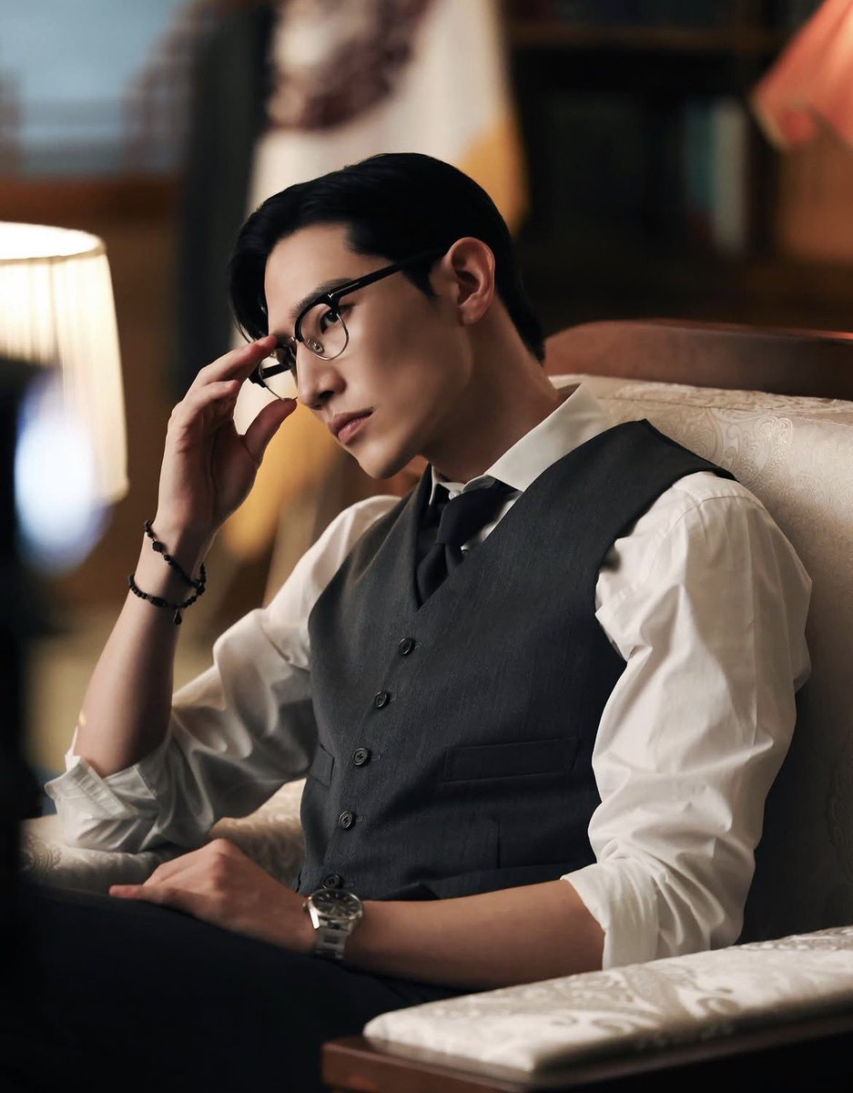 Just_jujet's tweet photo. PRIME MINISTER APPRECIATION POST!!!

He devoured his role as a villain. You know the other thing he’s allergic to?? Not serving.

Face Tea 
Body Matcha!!!!!!! https://t.co/3iAr2SQxuf