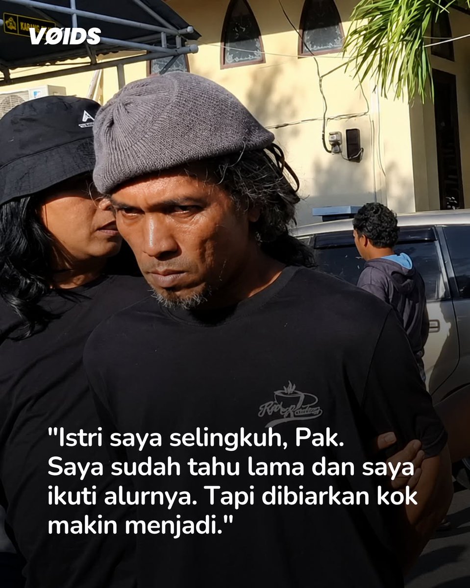 Netizen_bawel's tweet photo. Kasus tragis terjadi di Mojokerto, saat seorang pria yang bekerja sebagai badut penjual balon diduga melakukan penyerangan terhadap istrinya hingga mengalami luka serius, lalu menyebabkan ibu mertuanya meninggal dunia. Dalam pengakuannya, pria tersebut mengaku emosi akibat konflik rumah tangga yang telah lama dipendam. Situasi memanas hingga berujung pada tindakan nekat yang kini menjadi sorotan publik. Sementara insiden terhadap sang mertua disebut terjadi secara spontan saat korban mengetahui kejadian tersebut. 
Kasus ini masih dalam penanganan pihak berwajib.