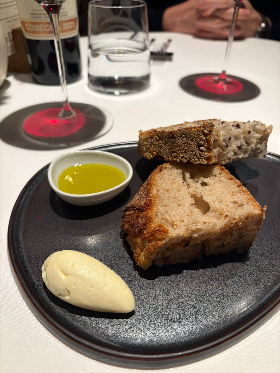 polsa95's tweet photo. Inoblidable menú degustació al restaurant Prodigi, Barcelona. https://t.co/iTwFq1qzbj