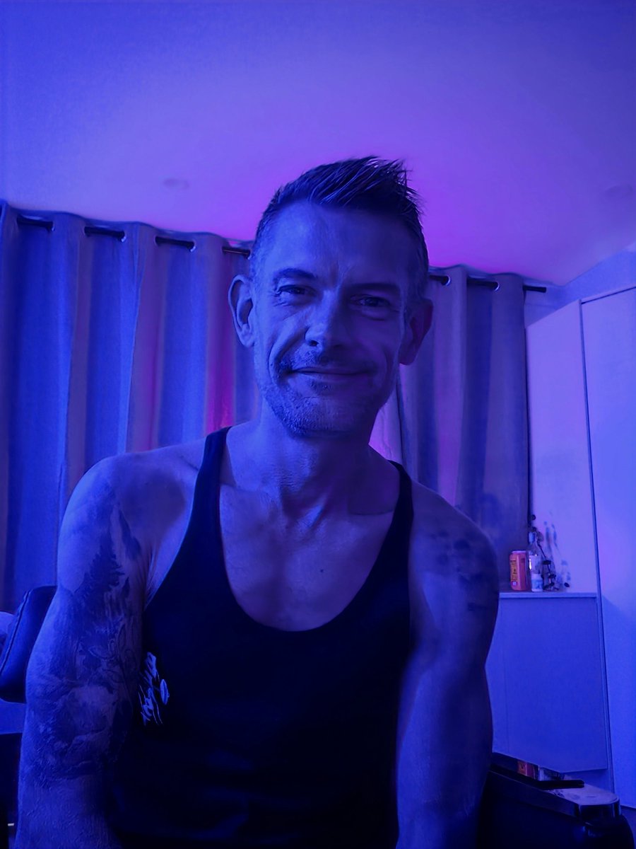 SBris80's tweet photo. My "Im about to get railed" face https://t.co/Tdz3Wni9i7