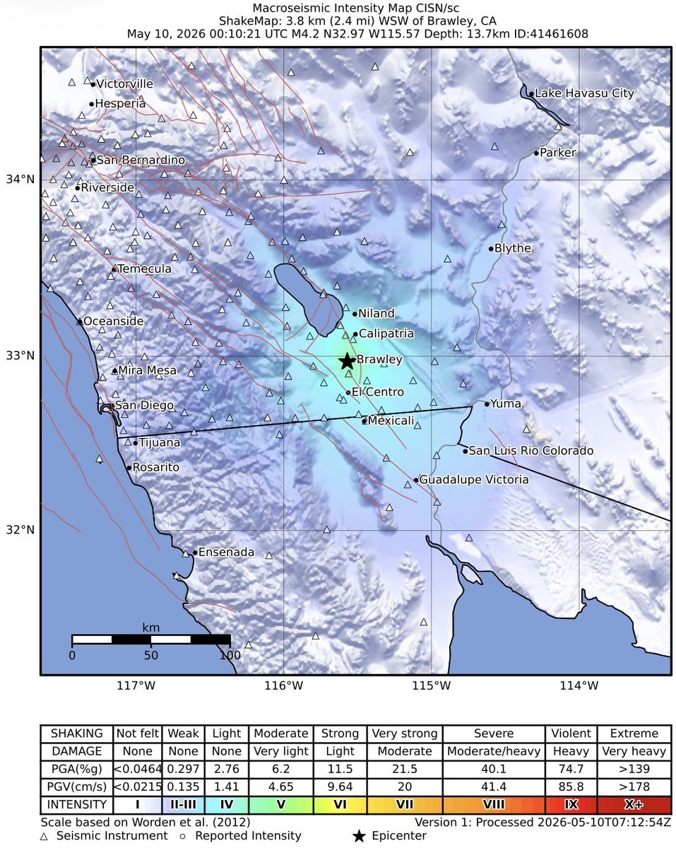 USGS ShakeAlert tweet media
