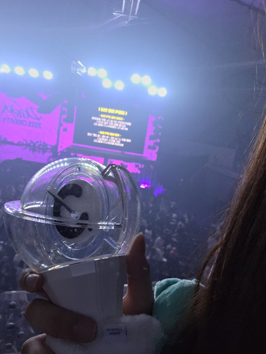 태스라소니 tweet media