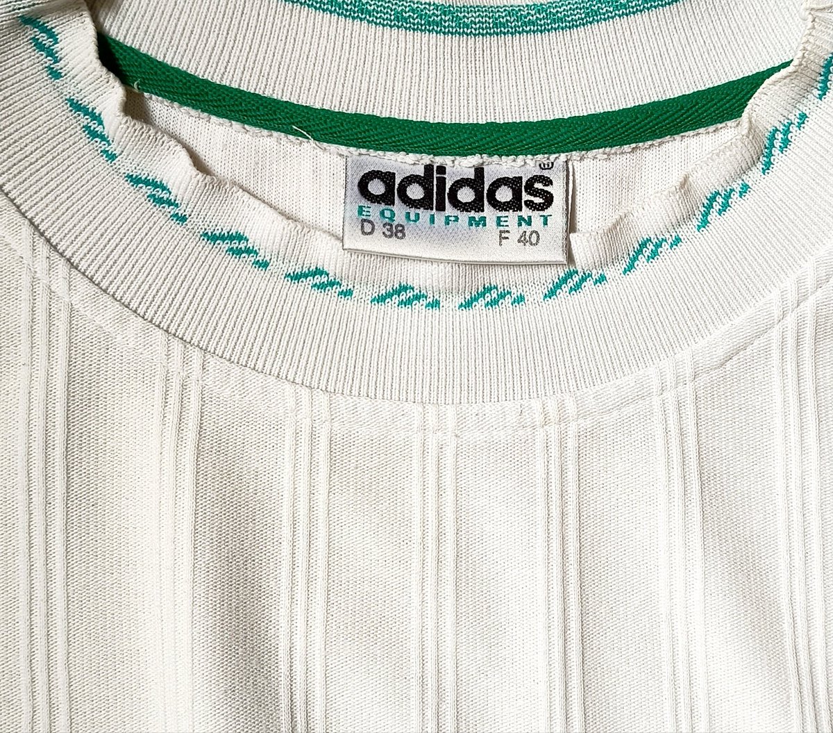 DlaRosaFC's tweet photo. En 1993 se crea @adidas equipment. Aquel característico logo verde en la manga y esas camisetas de diseño clásico con un tejido texturizado.
De mí colección.
#adidas
 #theadidasarchive #adidashq #adidasarchive #adidasdassler vintageadidas adidas75 https://t.co/DEQshDujLT