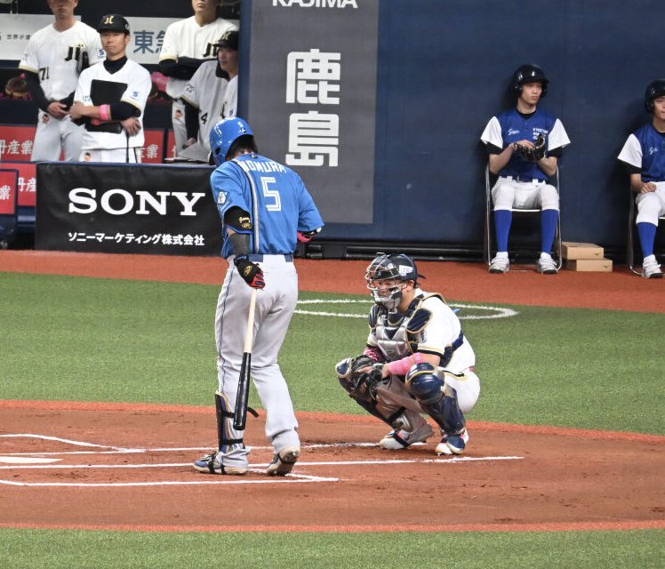 あっきー tweet media