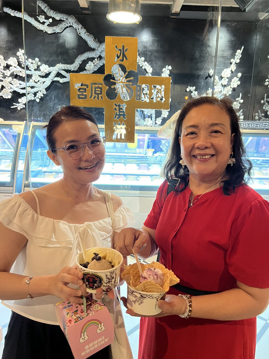 ShumAndrea's tweet photo. Happy Mother’s Day ❤️ 

#happymothersday #motherdaugther #iloveyou #bestmomever #世上最棒的妈妈 https://t.co/CjrooJe0tU
