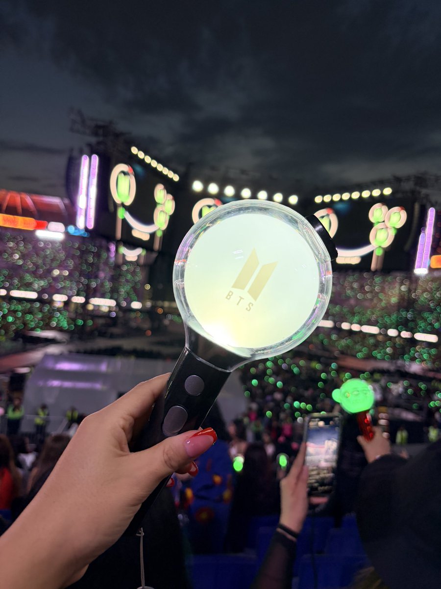 Cere ⁷ 🍒 𐙚 VIO A BTS 🇲🇽 tweet media