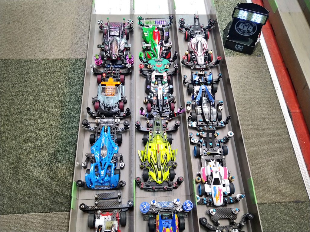 HOTBOXhobby's tweet photo. 本日はミニ四駆HOTBOX杯にご参加いただき誠にありがとうございます！
〜次回大会予定〜
・5月17日(日)HOTBOXストッククラス(非公式)
エントリー受付中です😊🙇
#ミニ四駆
#mini4wd https://t.co/0CHlAjnAWR
