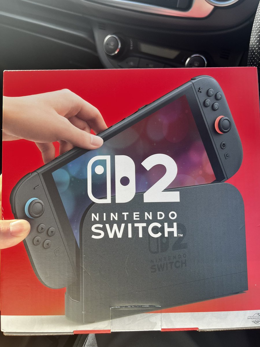 Te_o7cs4's tweet photo. 中古だけど買ったぞ https://t.co/H6w4KzLHc2