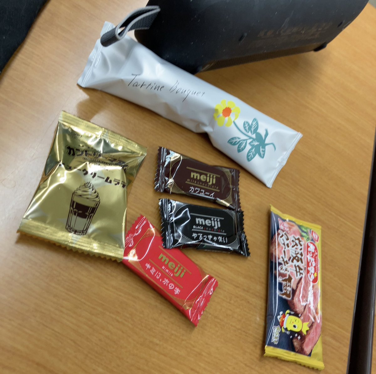 Maya_satsuki's tweet photo. 本日のおやつ♪ https://t.co/xeOoh1283s