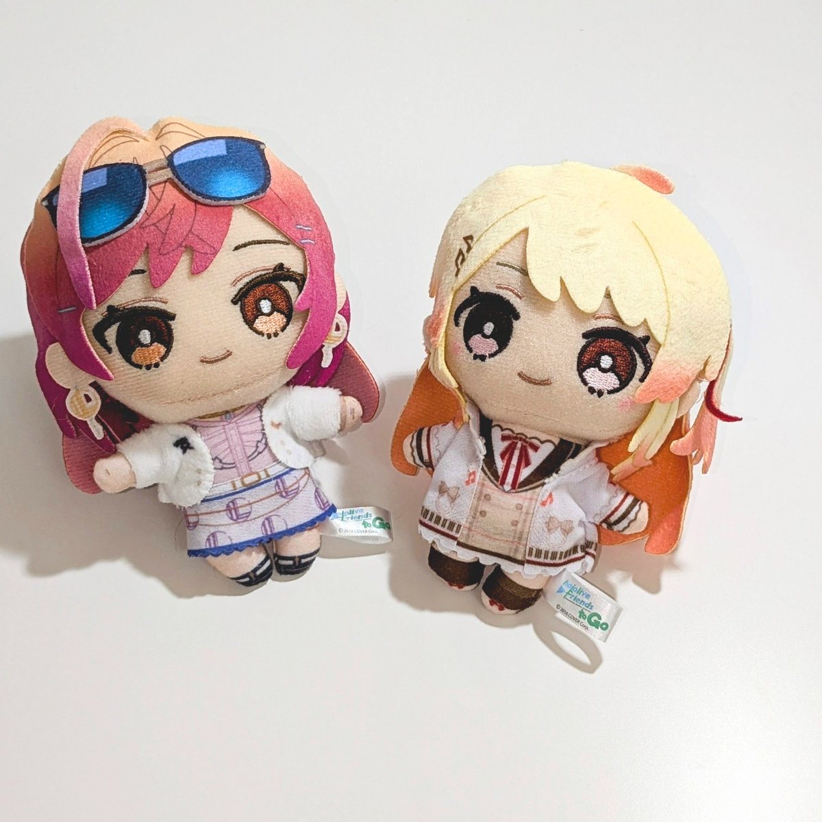 莉々華ちゃんと奏ちゃんのホロフレto Goお迎えした✨️ 丁度いいサイズ