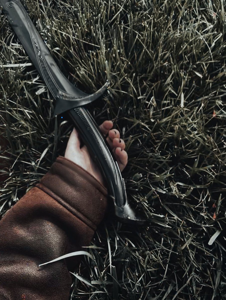 nicco_diangelo's tweet photo. —  A veces siento que por haber nacido así como soy, voy a terminar quedándome completamente solo.

💀 ¿Será que no sé amar o simplemente no puedo hacerlo?                     

       #MVRP                 #GreekMythologyRP    #PercyJacksonRP    #PJORP     
        #Freerol https://t.co/oYeKqVhrkR