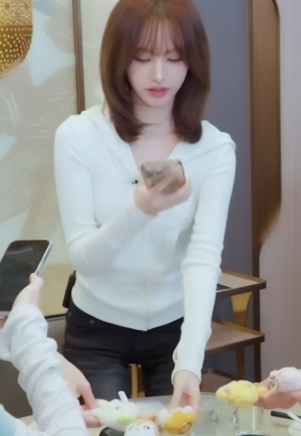 향기 tweet media