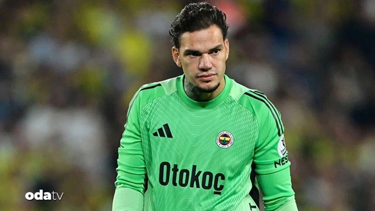 cografiofsaytGS's tweet photo. 🚨Bana kızmayın ama şampiyonluk için Ederson'un verdiği katkıyı Okan Buruk vermedi. https://t.co/G6gAhyD44t