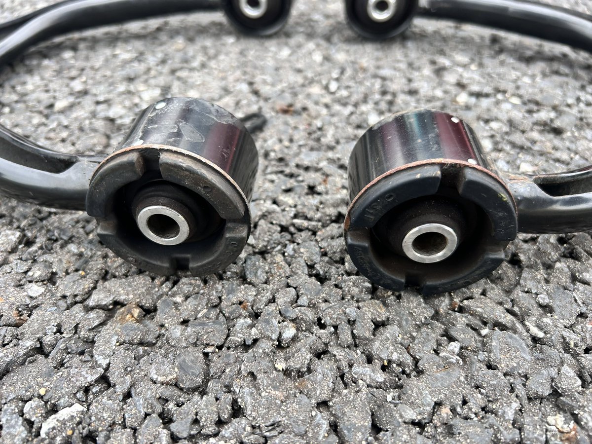 純正品JZX100 110 SXE10 JZS171 フロントアッパーアーム 純正品JZX100 110 SXE10 JZS171 フロントアッパーアーム - メルカリ