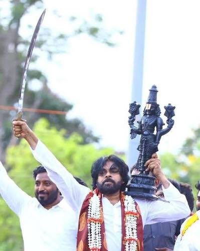Saffron Swamy tweet media