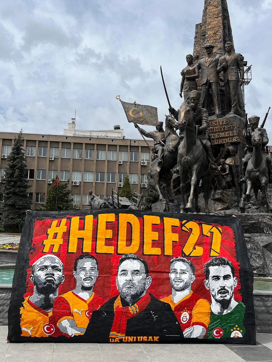 forzacimbom's tweet photo. 🪧 #Hedef27 pankartları yapılmaya başlandı. https://t.co/AuzayR1zX4