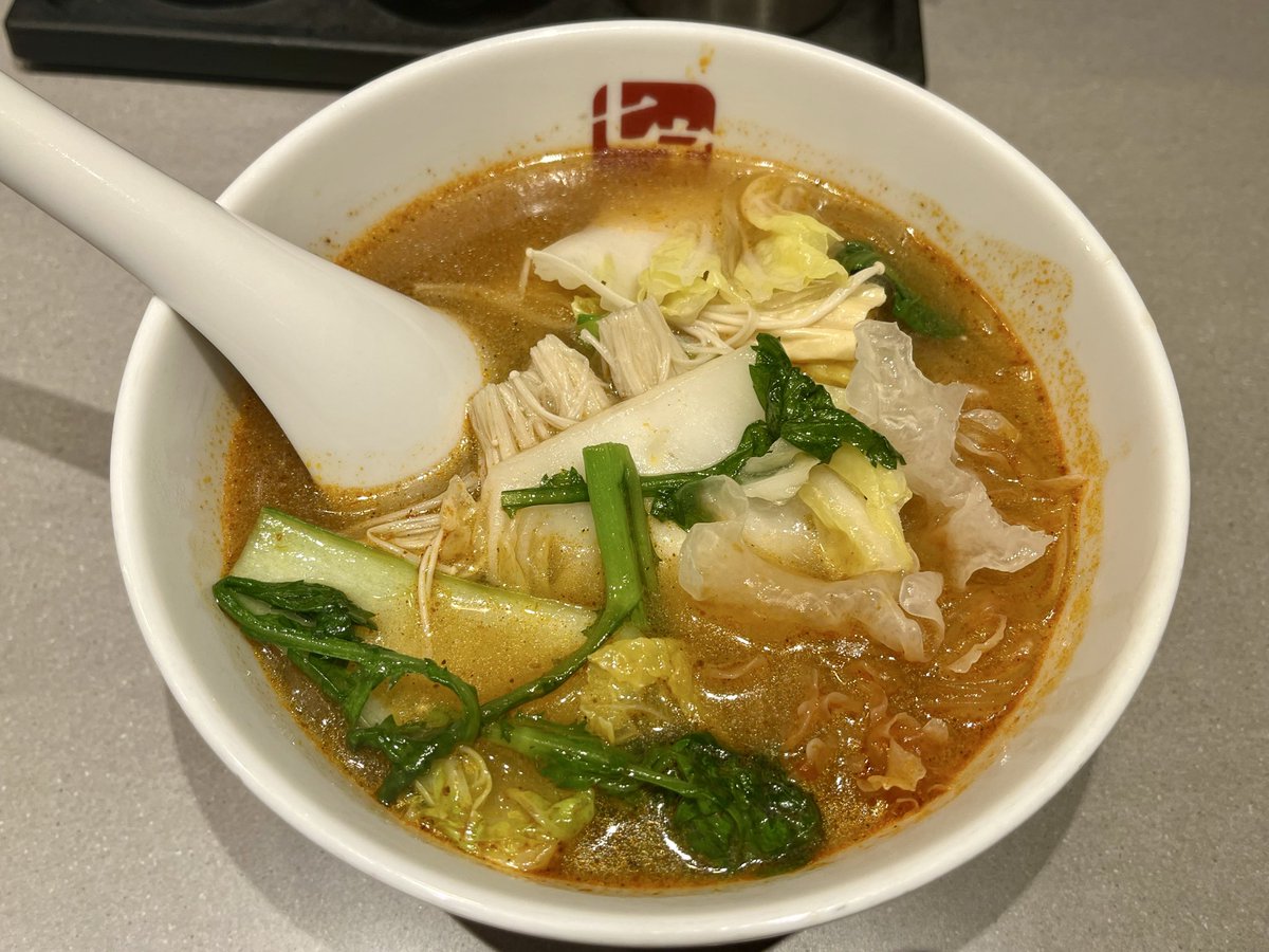 halutanu's tweet photo. 七宝麻辣湯へ。いつもの楊国福とは違う味。こちらの方が薬膳感強め。これはこれで旨😋 https://t.co/267oBHh5p2