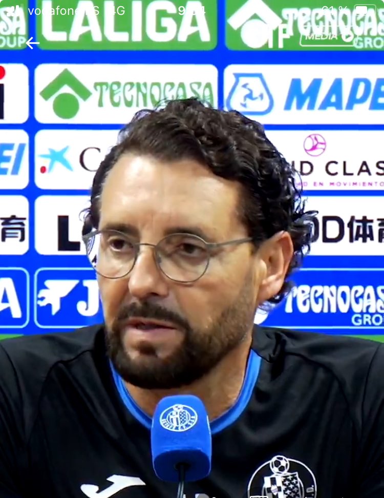 oviedismo's tweet photo. Bordalás: “Hay equipos con un potencial superior al Getafe que pelean por no descender y el #RealOviedo es uno de esos equipos con una magnífica afición”

“Está pagando muy caras las derrotas y lo están dando todo; no va a ser una excepción este domingo"

#LALIGAEASPORTS https://t.co/ON6U6qBp4D