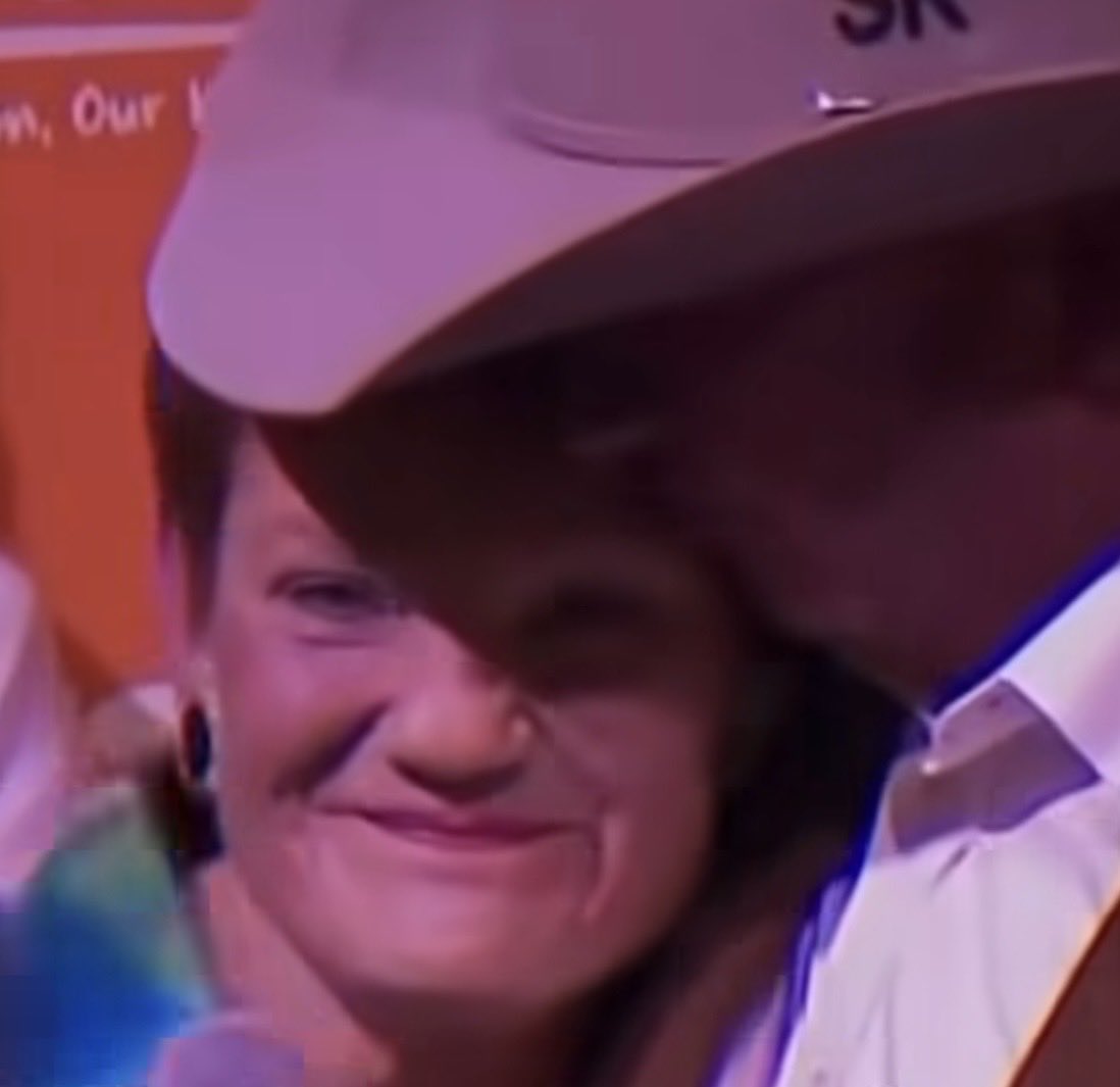 news_australian's tweet photo. Do you approve of Barnaby Joyce kissing Pauline Hanson like this?
Yes or No? 
#auspol #paulinehanson #barnabyjoyce https://t.co/iHekv9qZaE