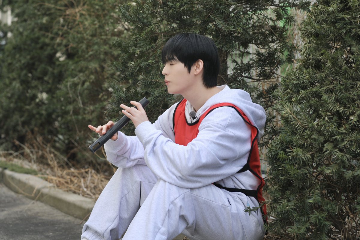 📷 ✨
𝘗𝘪𝘤 𝘣𝘺 𝘚𝘌𝘜𝘕𝘎𝘑𝘜𝘕

#온앤오프 #ONF
#효진 #HYOJIN
#뭐해ON