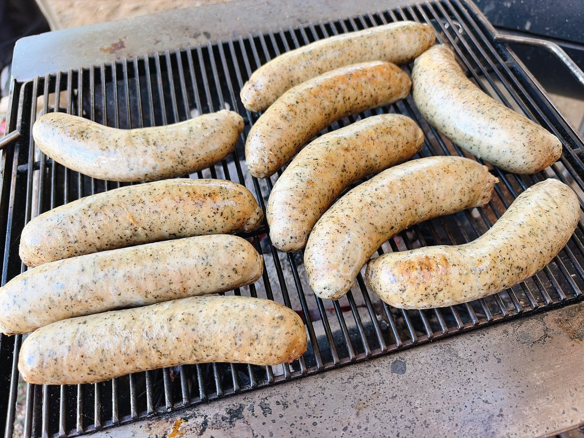 Isiken_0823's tweet photo. BBQにちょうどいい季節になってきた https://t.co/iglq9Hrhge