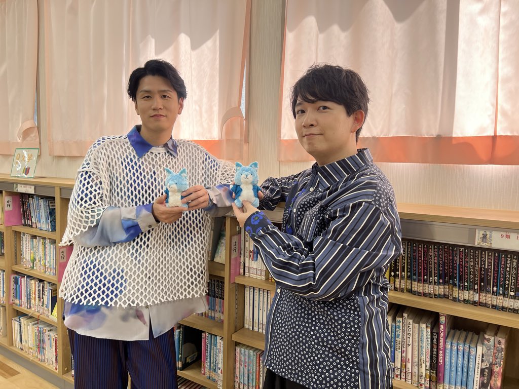 本日は #ひの新選組まつり にお越しいただいた皆様、ありがとうございました🐺✨

 #梅田修一朗 さんと #阿座上洋平 さん
お2人がお持ちの #ミブロウくん マスコットは日野特別販売分完売となりました👏

通販では引き続き販売中です！
残り数量につき、ご注文はお早めに⭐️

eeo.today/store/101/prod…