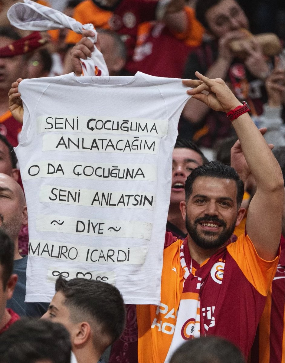 EskiAcikOnline's tweet photo. Bir Galatasaray taraftarının Mauro Icardi için hazırladığı yazı 🥹 https://t.co/8eTRpdrPob
