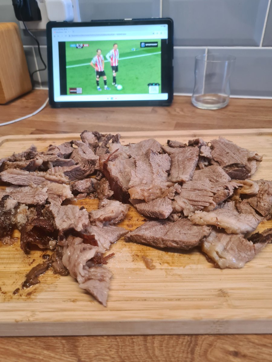 carnivore🏴󠁧󠁢󠁳󠁣󠁴󠁿Courier tweet media