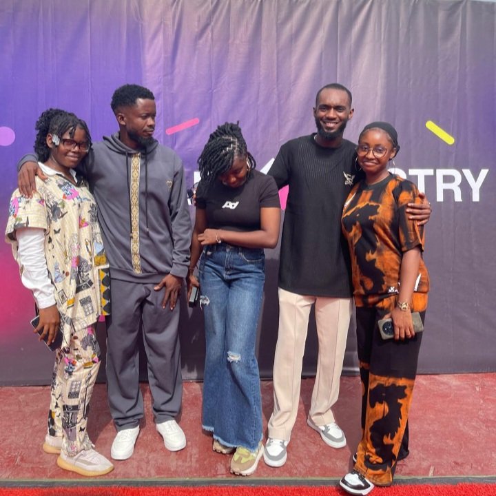 comfortibatt's tweet photo. Yesterday, well spent.
  It was so nice meeting with my lovely chain again 

All about @ChainDustry blockchain week
#CBWEEK https://t.co/MmjvuOModg