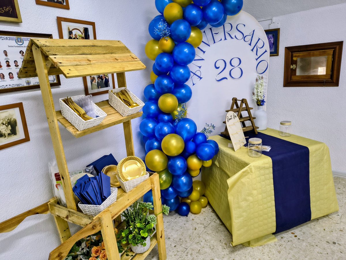 Los consejeros <a href="/Randa_Mohamedd/">Randa Mohamed El Aoula</a> y <a href="/danielventurari/">Daniel Ventura Rizo</a> asistieron ayer al acto del 28 aniversario de la asociación de personas sordas de Melilla (Asome) que se celebró en su sede de Fuerte Camellos.