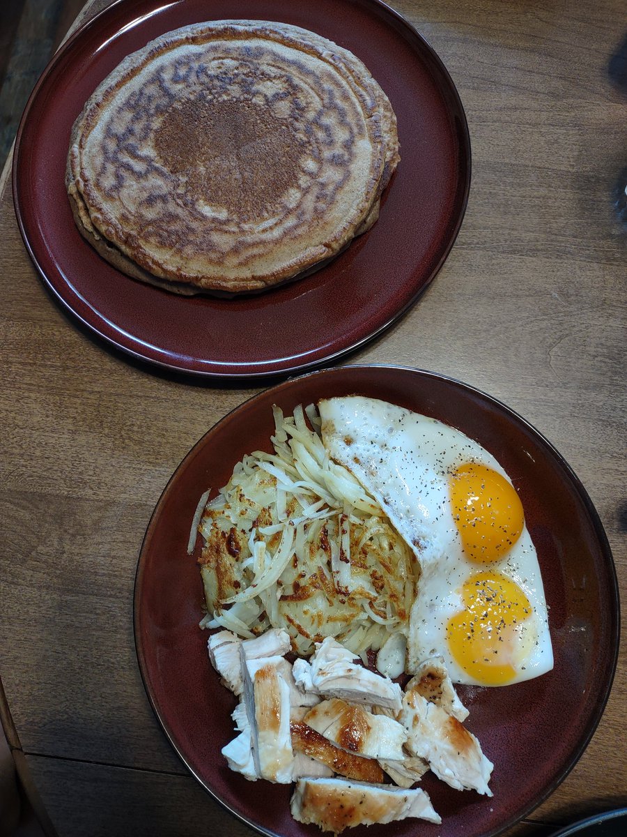 Bonkzy123's tweet photo. Breakfast all weekend long https://t.co/ufUSfDKqhv