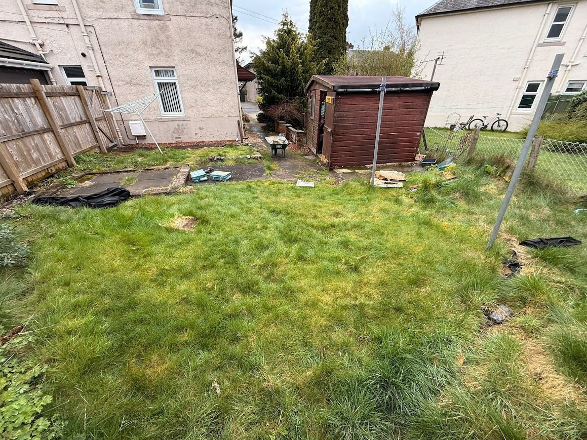 Vialii's tweet photo. We LOVE these before and after photos of our #GardenDesign and #GardenLandscaping project in #BridgeOfAllan. We'll be planting it up soon which will add the perfect finishing touches but it is already looking fabulous with new fencing, patio, path, raised bed, lawn and borders. https://t.co/MdOoW2GBB4