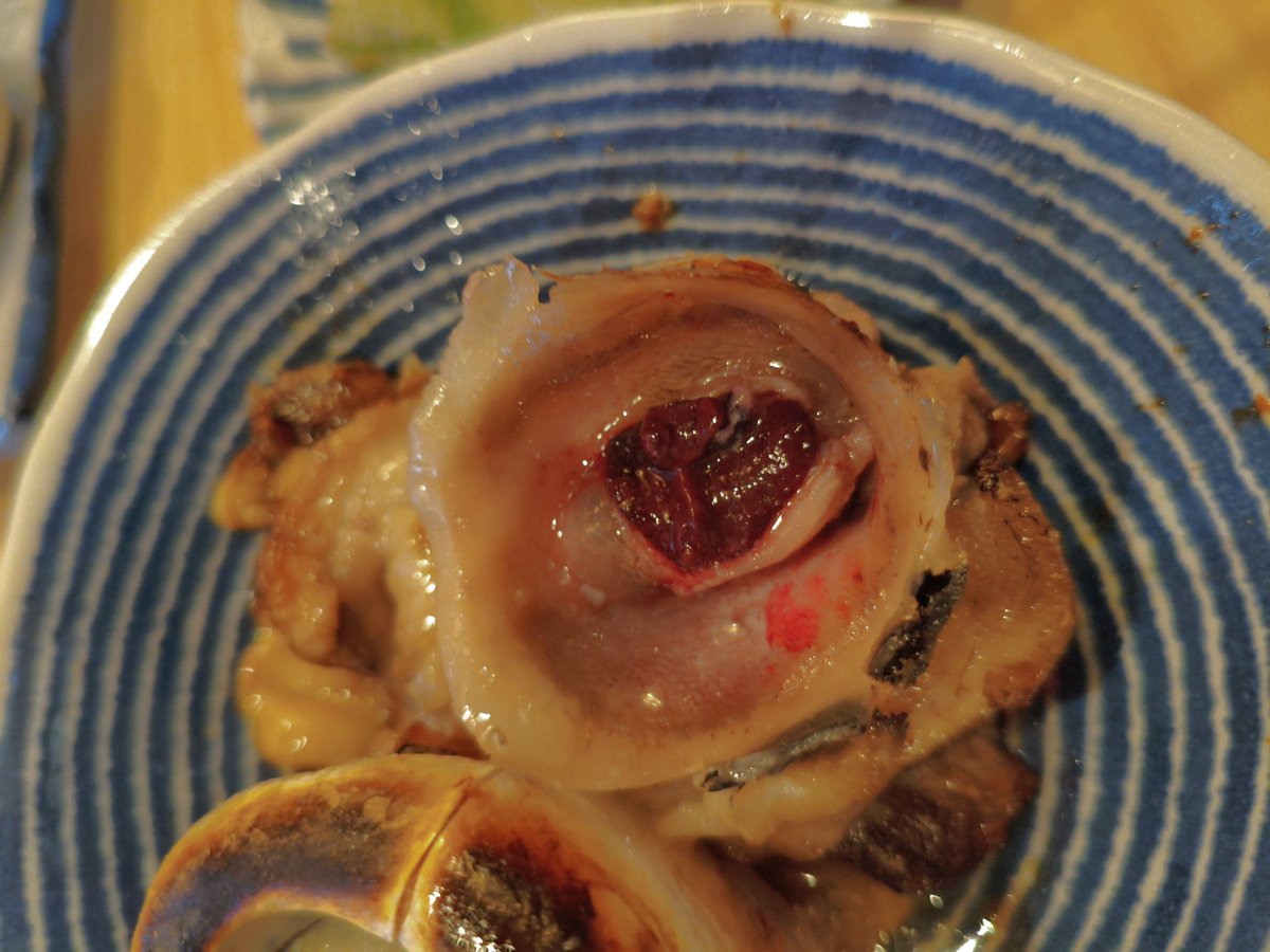マグロの目玉がある時は、キチンと僕に連絡ください