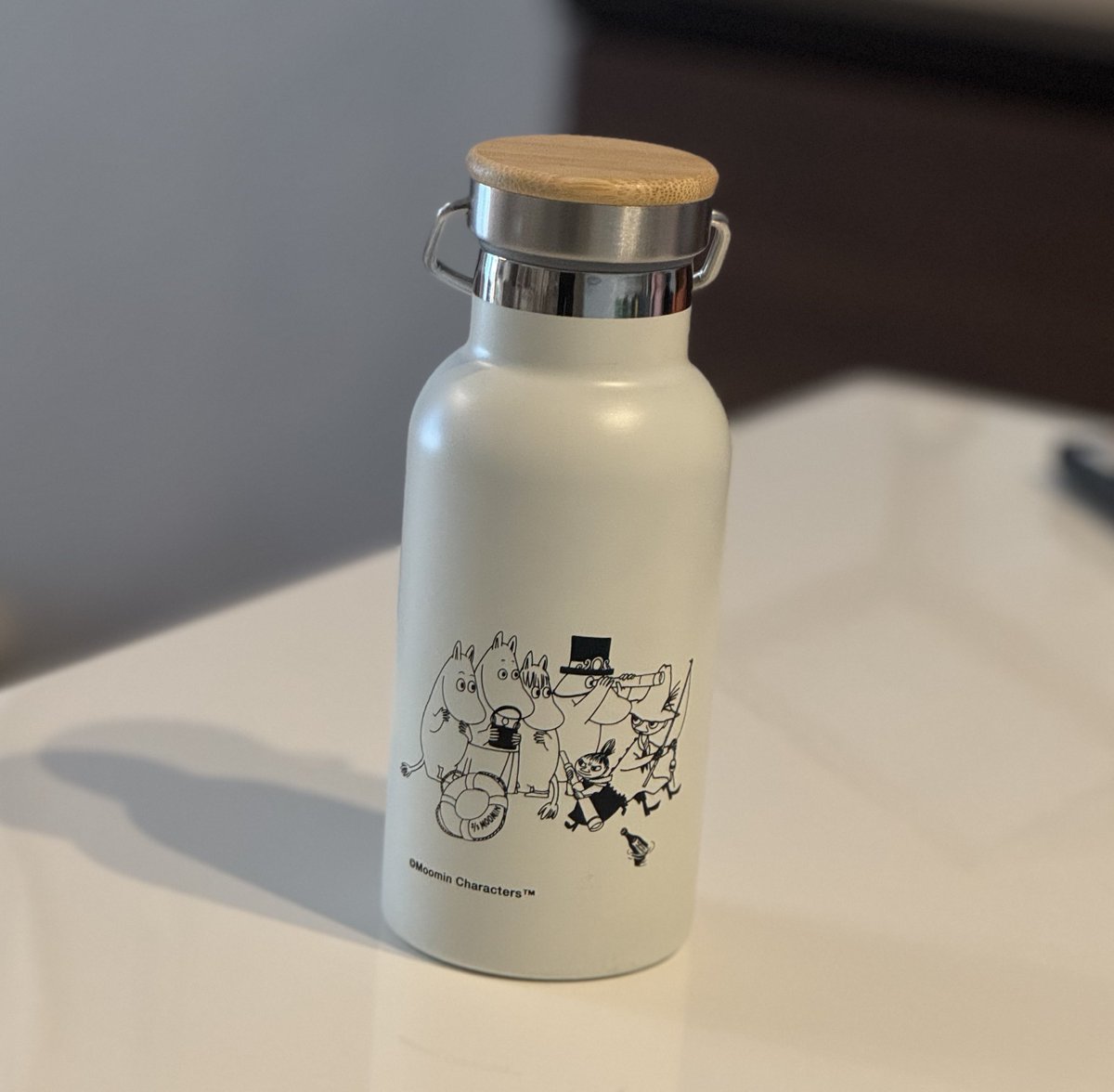 gesso0201's tweet photo. UCCのムーミンのオリジナルステンレスボトル、オンライン売り切れで絶望してたけど所沢の西武百貨店の店舗に在庫あって神✨✨
かわゆい(*´˘`*)

https://t.co/zRVAJourZM https://t.co/R7AipfNWXg