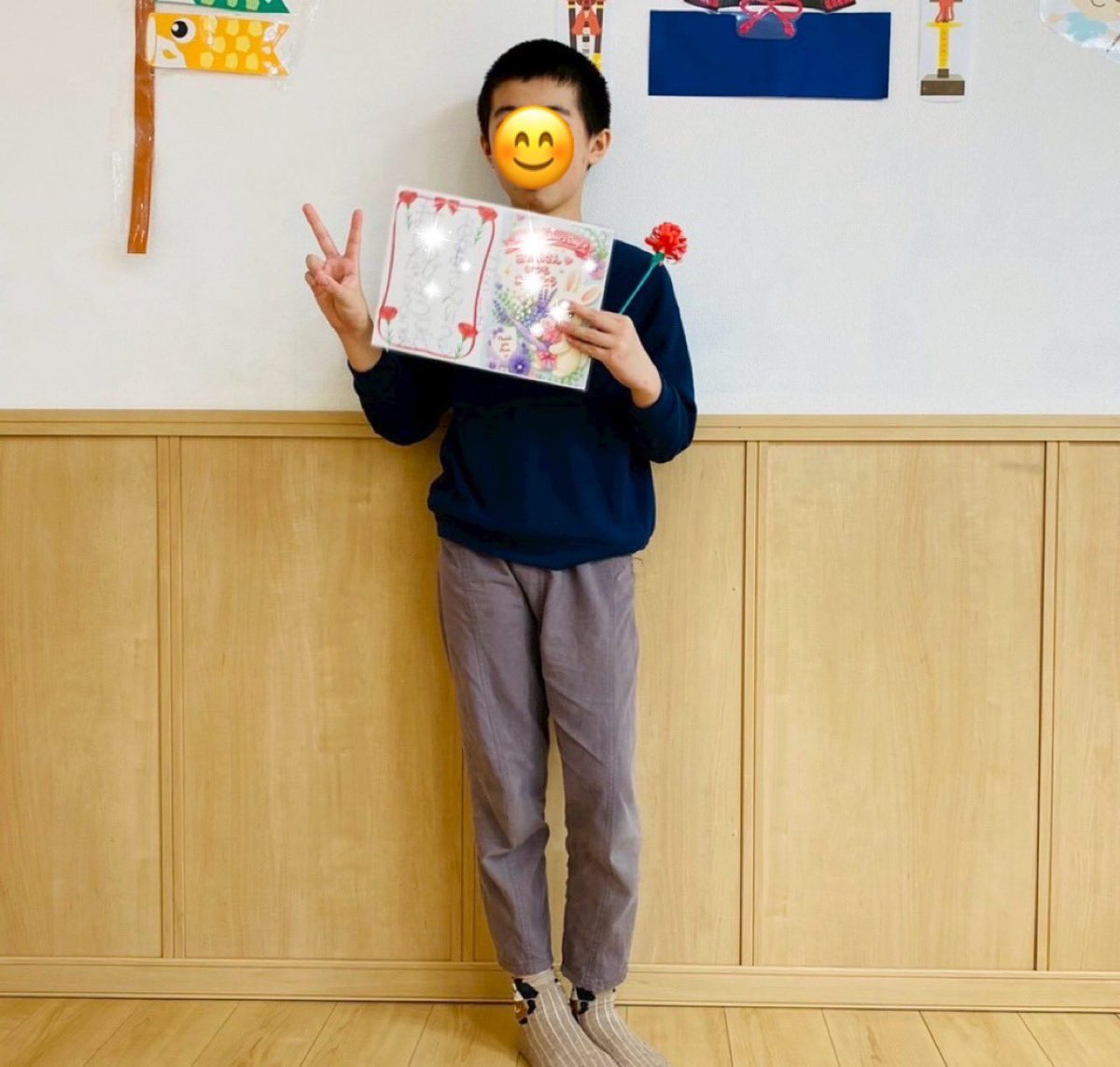 firstdream_21's tweet photo. 🧑🏻‍🦱浅草橋教室🧒🏻
2026.5.10(日)
『大切な人の日』
今日は大切な人に日頃の感謝を込めてお手紙を書きました😊子ども達がいつも思っているけど、言葉にできない気持ちを表現しました。

▽ファーストシーンドリームの詳細はこちら！
https://t.co/694S4VXsDC

#放デイ #室内活動 #母の日 #感謝の手紙 https://t.co/LTCBlHqbM7
