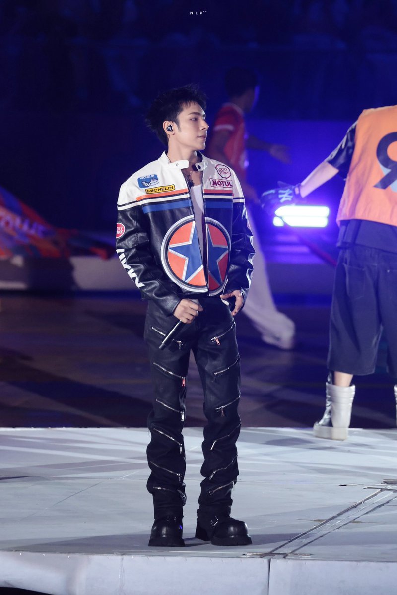 นลป N L P^^ tweet media
