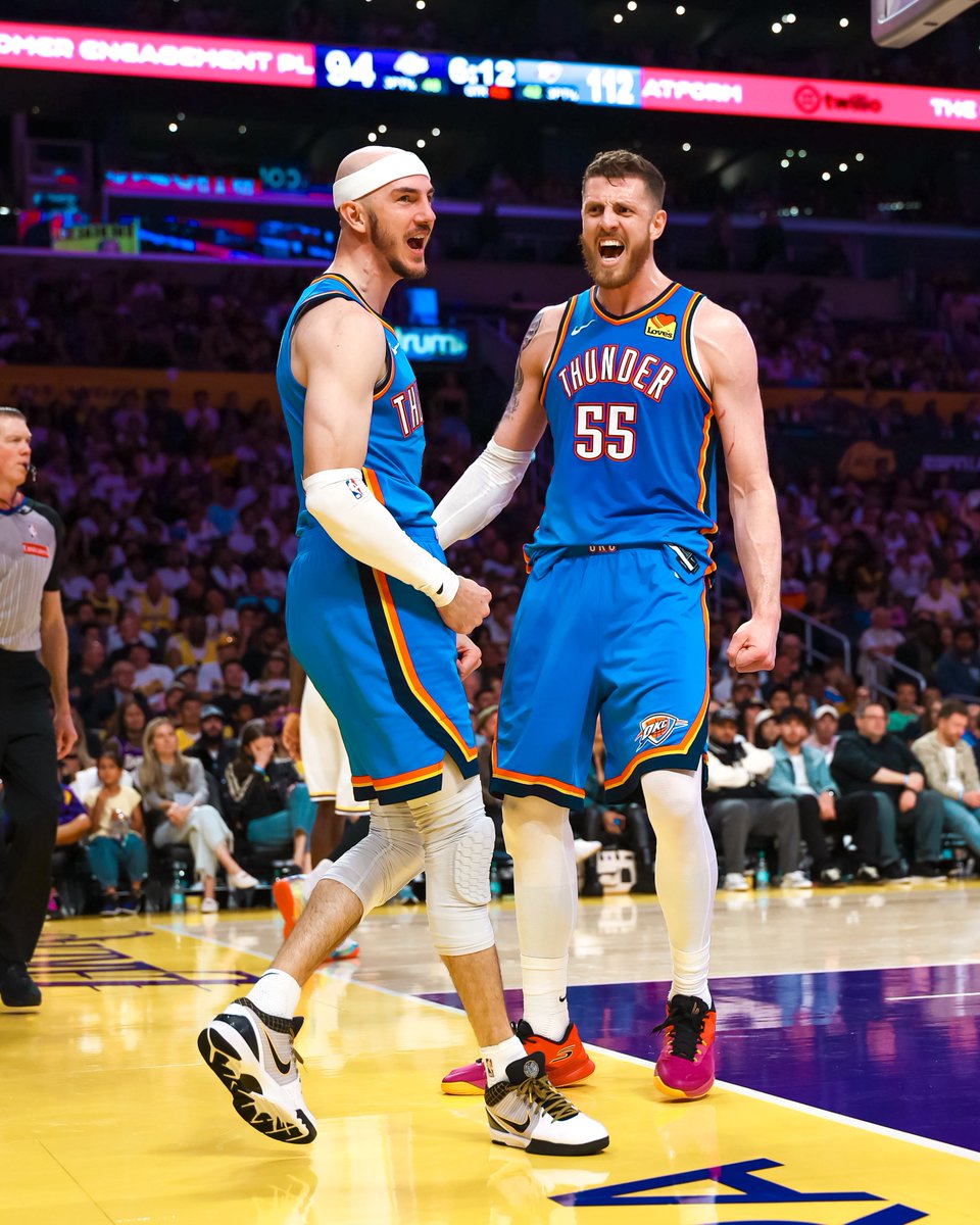 Gigantes del Basket tweet media