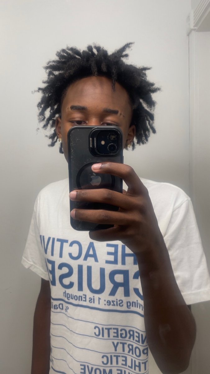 jimmari7's tweet photo. If @Clix @KaiCenat @faxuty @nutfn_ @PeterbotFN responds I will shave my head bald on live at 5/15/26 at 5pm EST https://t.co/3W5fG5hL0P
