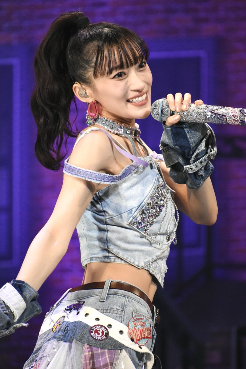 みく tweet media